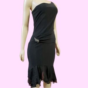 Laundry by shelli segal LBD one shoulder gathered black dress size 6 new vintage